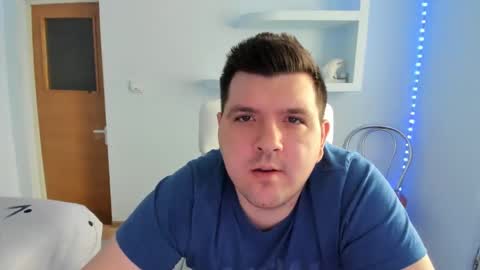 Snapshot of basystem8 chatting on 01/05/25, 11:26 BASY online show from 01/05/25, 11:26