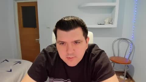 Snapshot of basystem8 chatting on 01/21/25, 11:13 BASY online show from 01/21/25, 11:13