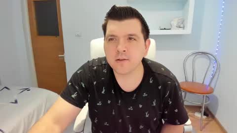 Snapshot of basystem8 chatting on 01/24/25, 10:11 BASY online show from 01/24/25, 10:11