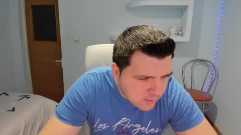 Snapshot of basystem8 chatting on 01/25/25, 10:51 BASY online show from 01/25/25, 10:51