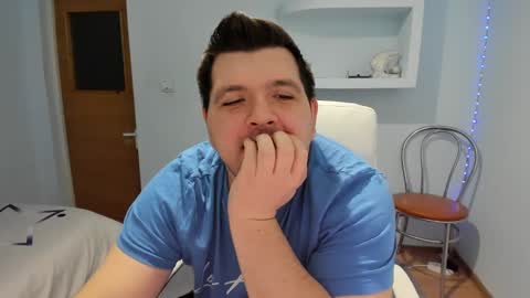 Snapshot of basystem8 chatting on 01/25/25, 01:52 BASY online show from 01/25/25, 01:52