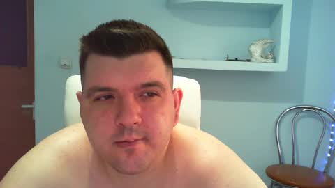 Snapshot of basystem8 chatting on 01/31/25, 08:32 BASY online show from 01/31/25, 08:32