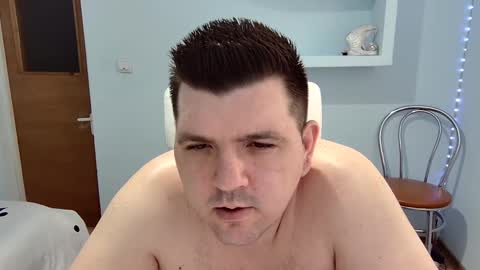 Snapshot of basystem8 chatting on 02/13/25, 07:35 BASY online show from 02/13/25, 07:35