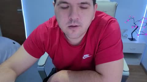 Snapshot of basystem8 chatting on 11/04/25, 03:27 BASY online show from 11/04/25, 03:27