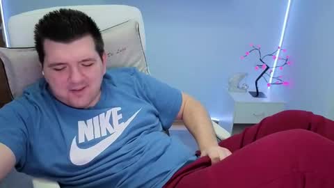 Snapshot of basystem8 chatting on 11/11/25, 04:45 BASY online show from 11/11/25, 04:45