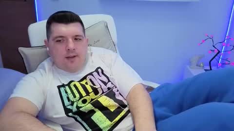 Snapshot of basystem8 chatting on 11/18/25, 06:07 BASY online show from 11/18/25, 06:07