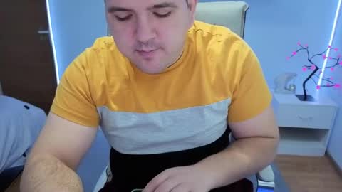 Snapshot of basystem8 chatting on 11/24/25, 03:50 BASY online show from 11/24/25, 03:50