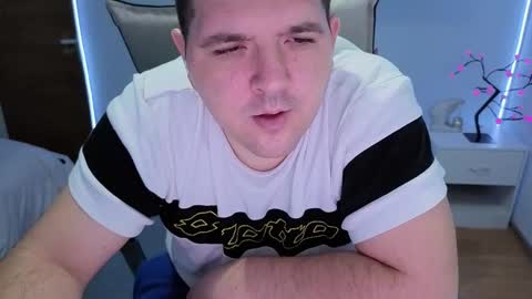 Snapshot of basystem8 chatting on 11/27/25, 04:03 BASY online show from 11/27/25, 04:03