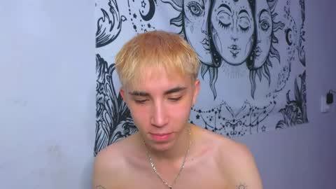 Snapshot of batarol0 chatting on 09/11/25, 07:47 mett online show from 09/11/25, 07:47