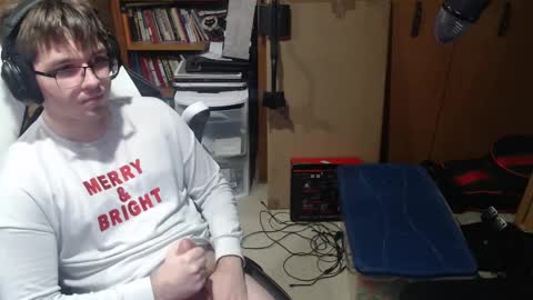 Snapshot of baterricky chatting on 02/08/25, 03:21 Ricky online show from 02/08/25, 03:21