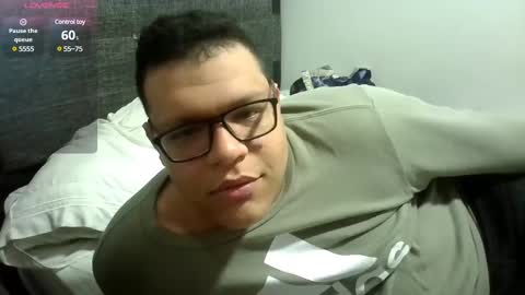 Snapshot of batman2430 chatting on 03/11/25, 02:32 brian online show from 03/11/25, 02:32