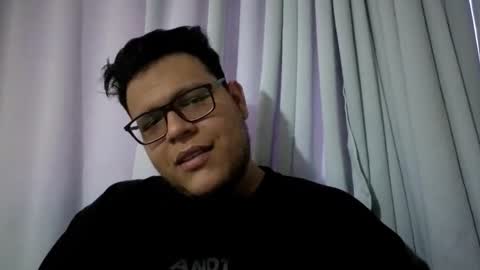 Snapshot of batman2430 chatting on 11/02/25, 05:26 brian online show from 11/02/25, 05:26