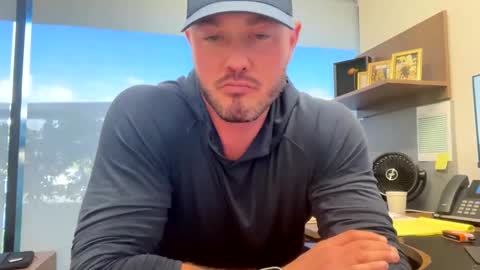 batman25326 online show from 02/11/25, 09:46