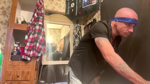 Snapshot of battlewolfxx chatting on 01/06/25, 09:54 battlewolfxx online show from 01/06/25, 09:54