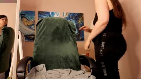 battymoll online show from 09/17/25, 03:46