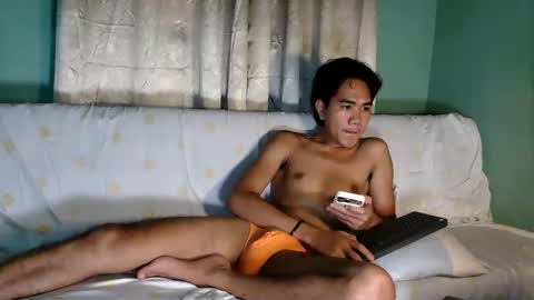 Snapshot of baxter_bab chatting on 05/29/26, 04:54 Lf Babe online show from 05/29/26, 04:54