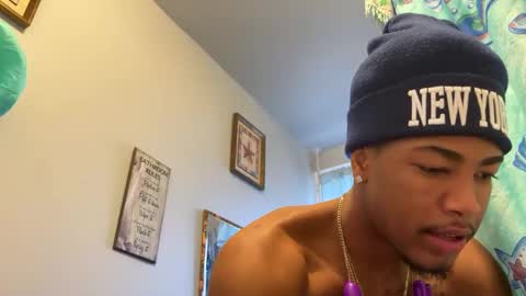 Snapshot of bb_colin chatting on 03/10/25, 02:26 bb_colin online show from 03/10/25, 02:26