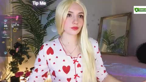 Snapshot of bb_cute1 chatting on 11/02/25, 12:18 Kris online show from 11/02/25, 12:18