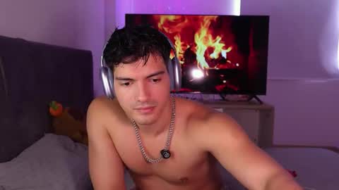 Valentino online show from 01/16/26, 09:08