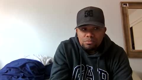 Snapshot of bbc_ake chatting on 04/08/26, 07:03 Ake and fer online show from 04/08/26, 07:03