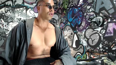 Justin online show from 01/04/25, 09:41