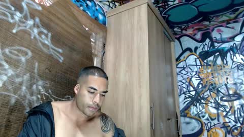 Justin online show from 10/24/25, 08:05