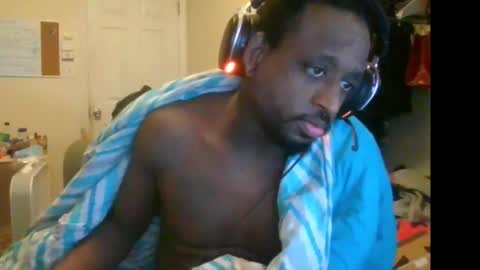 rocker n queen online show from 11/28/25, 09:39