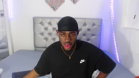 Andrew  online show from 11/13/25, 07:02