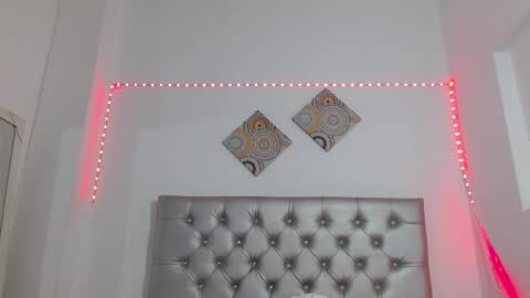 Andrew  online show from 12/04/25, 07:11