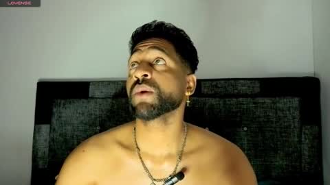 john online show from 11/06/25, 04:46