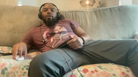 Snapshot of bbcfun44 chatting on 01/17/25, 03:00 Zaddy online show from 01/17/25, 03:00
