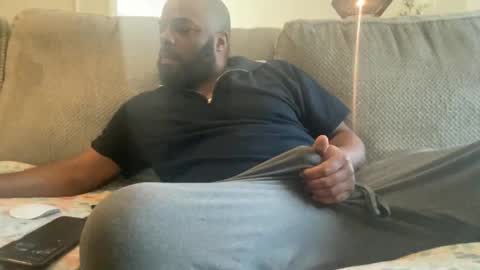 Snapshot of bbcfun44 chatting on 02/27/25, 09:36 Zaddy online show from 02/27/25, 09:36