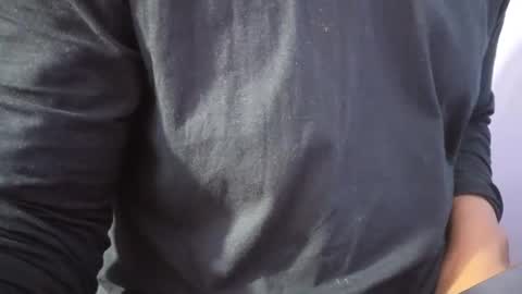 Snapshot of bbcthomas123112 chatting on 03/11/25, 04:43 bbcthomas123112 online show from 03/11/25, 04:43