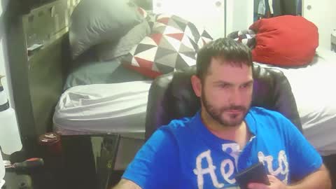 bbd198528 online show from 10/12/25, 02:43