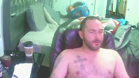 bbd198528 online show from 10/21/25, 12:00