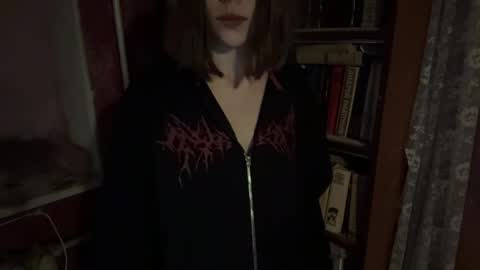 Alya online show from 04/22/26, 12:02