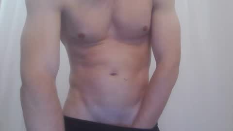 Snapshot of bbeenn15 chatting on 10/19/25, 02:40 bbeenn15 online show from 10/19/25, 02:40