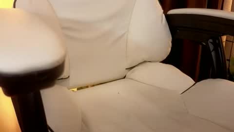 Gabriella online show from 12/22/25, 10:45