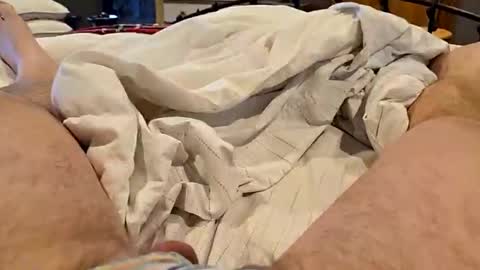 Snapshot of bbjj1970 chatting on 01/16/25, 01:04 bbjj1970 online show from 01/16/25, 01:04