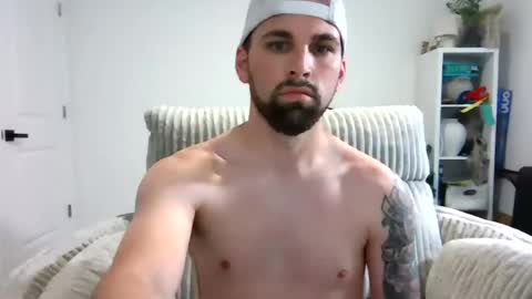 Snapshot of bbrandon21 chatting on 07/23/26, 01:53 bbrandon21 online show from 07/23/26, 01:53