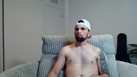 Snapshot of bbrandon21 chatting on 07/31/26, 05:23 bbrandon21 online show from 07/31/26, 05:23