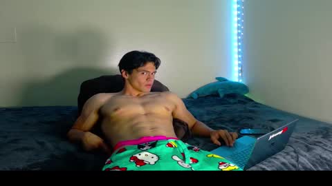 Snapshot of bbrn_88 chatting on 11/12/25, 05:30 unknown online show from 11/12/25, 05:30