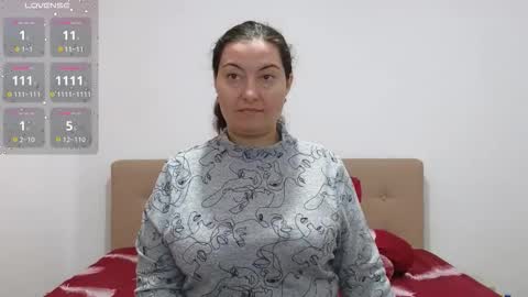 Snapshot of bbw_milf_4u chatting on 10/13/25, 07:08 Emma online show from 10/13/25, 07:08