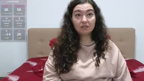 Snapshot of bbw_milf_4u chatting on 11/05/25, 06:46 Emma online show from 11/05/25, 06:46