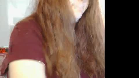 Snapshot of bbwliger95 chatting on 05/18/26, 01:39 BBWLiger95 online show from 05/18/26, 01:39