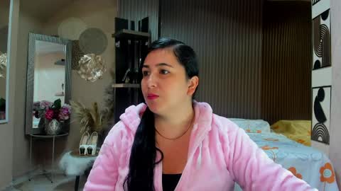 Snapshot of bbwluxurymuse chatting on 05/06/26, 11:26 bbwluxurymuse online show from 05/06/26, 11:26