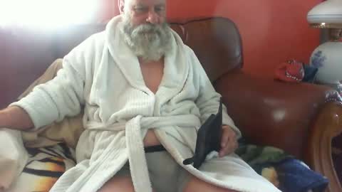 Snapshot of bbwlvr16 chatting on 11/20/25, 08:30 bbwlvr16 online show from 11/20/25, 08:30