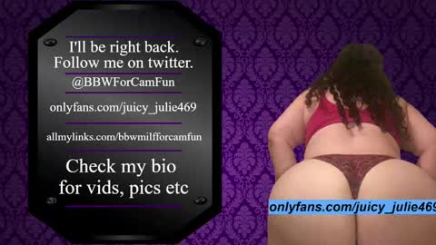 Snapshot of bbwmilfforcamfun chatting on 09/16/25, 01:45 Julie online show from 09/16/25, 01:45