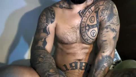 Snapshot of bby044 chatting on 02/05/25, 01:22 bby044 online show from 02/05/25, 01:22