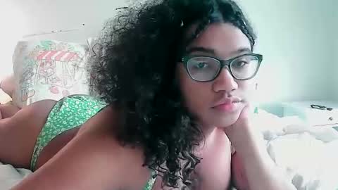 Snapshot of bby2brat chatting on 12/13/24, 07:21 bby2brat online show from 12/13/24, 07:21